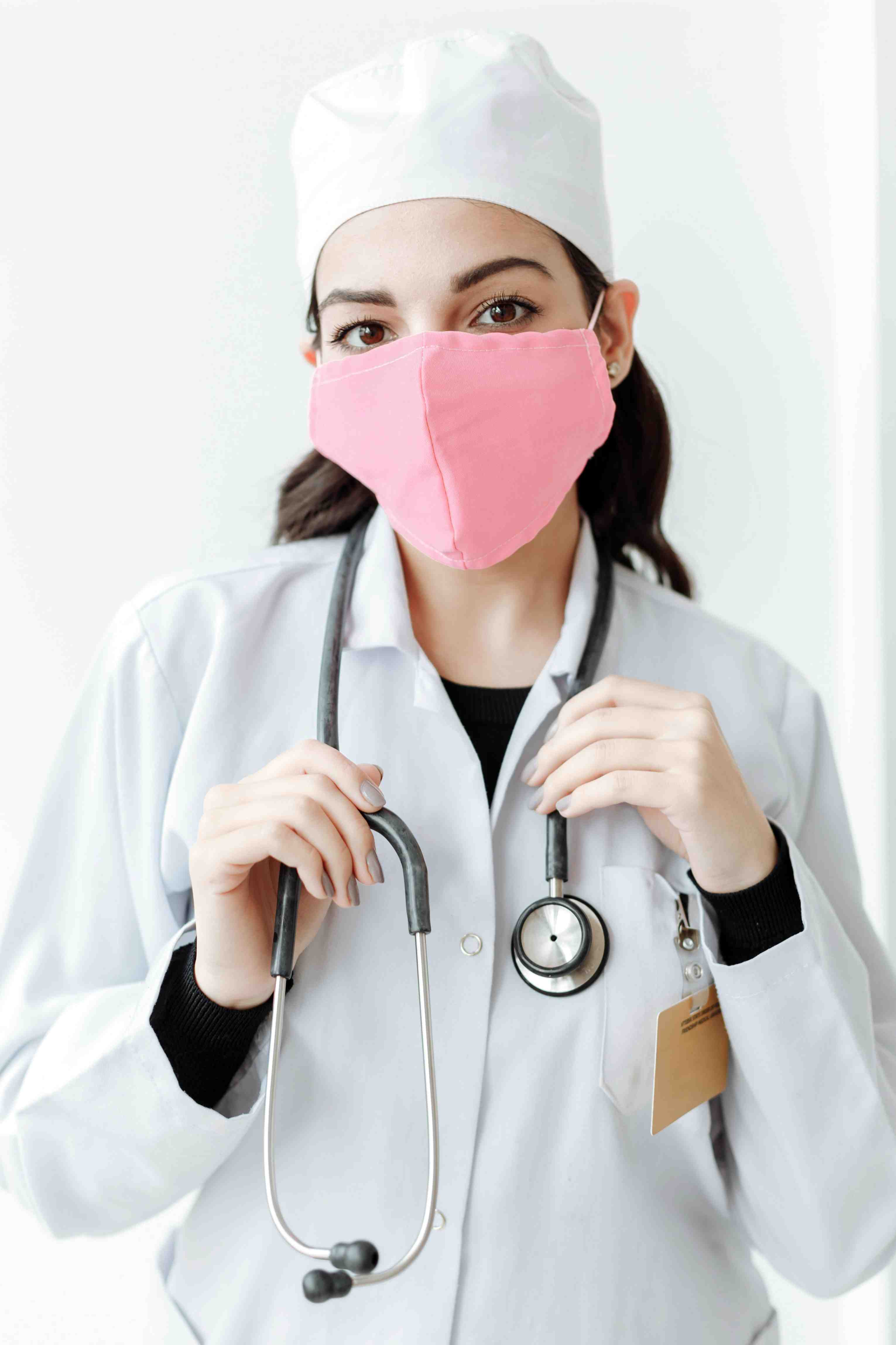 Dr. Jennifer Lee